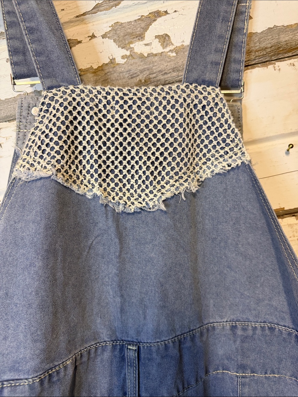 POL Denim Multi Denim Overalls in Blue & White Size Medium ((014 - Picture 13 of 14